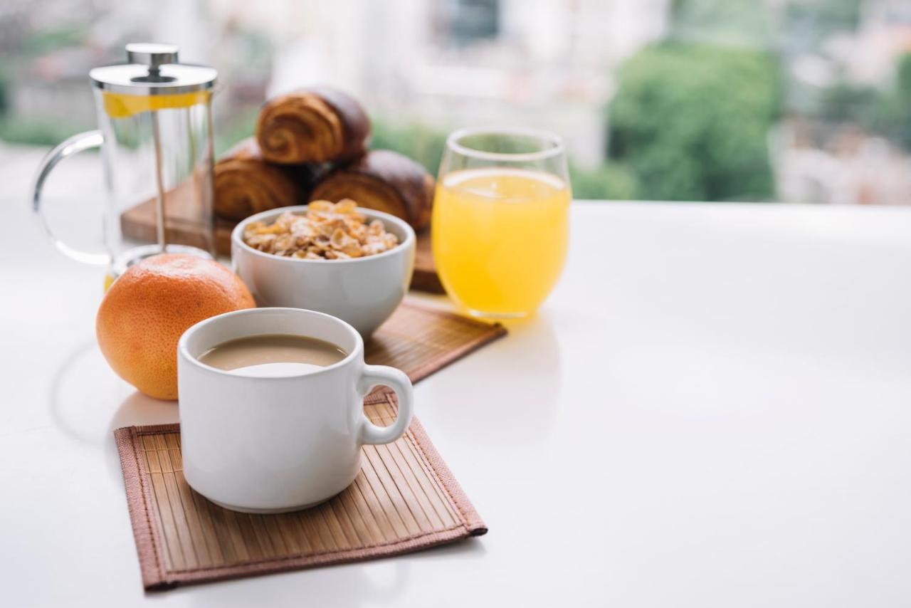 Hotel Elefantino Grey - Free Breakfast & Brunch Until 13-00 - Vicinissimi A Mirabilandia Milano Marittima Extérieur photo
