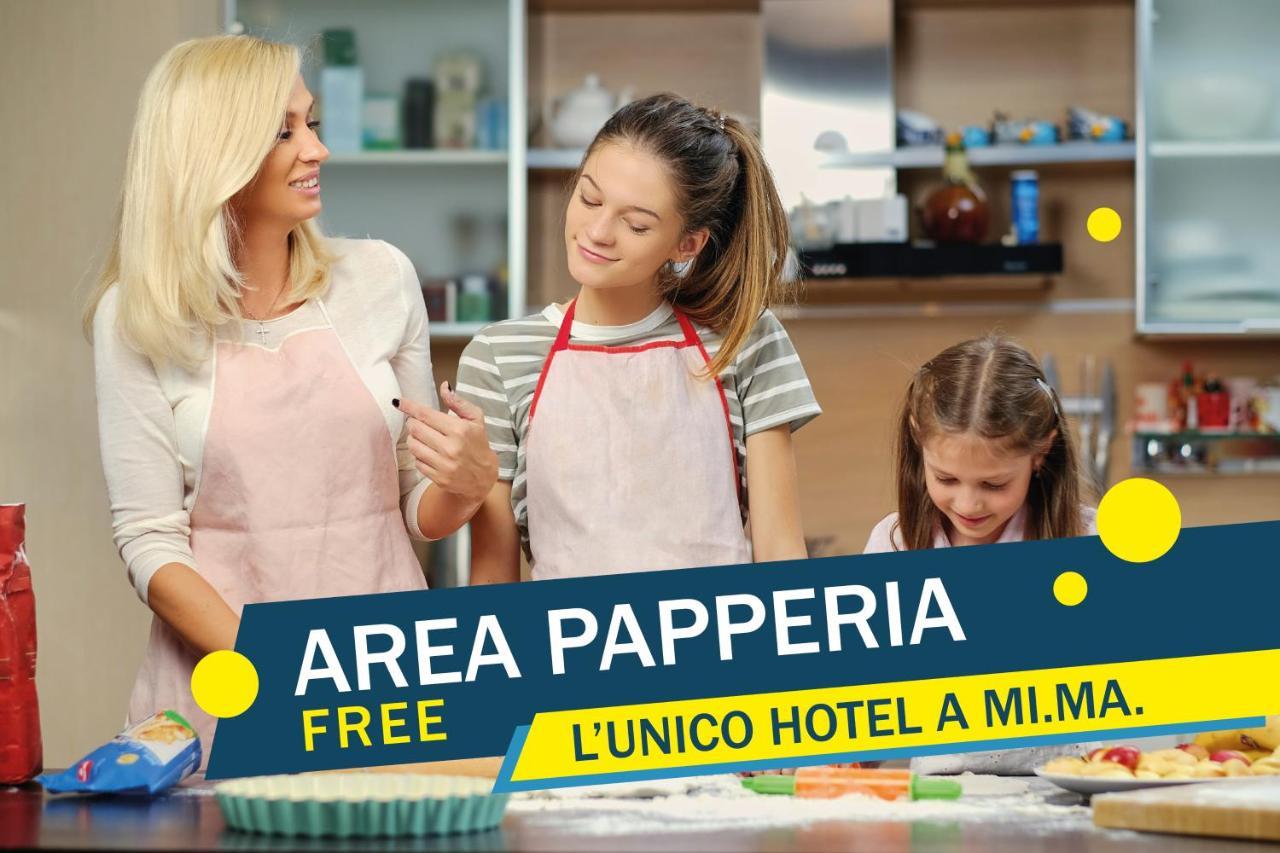 Hotel Elefantino Grey - Free Breakfast & Brunch Until 13-00 - Vicinissimi A Mirabilandia Milano Marittima Extérieur photo